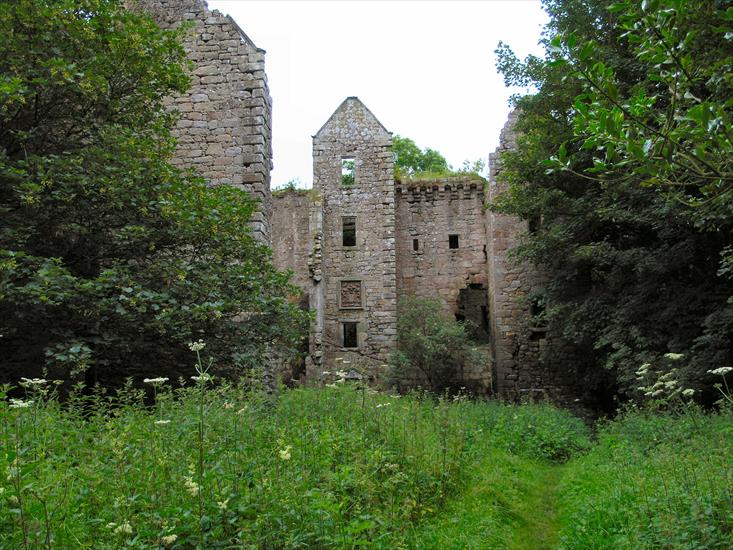 Dalquharran-Anglia,Zamek - dalquharran-castle-front_2769576624_o.jpg