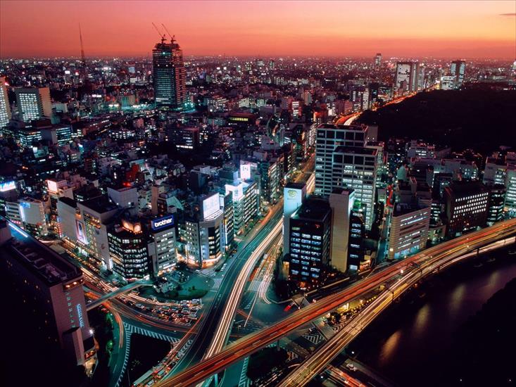 Japonia-2 - Dusk, Tokyo, Japan.jpg