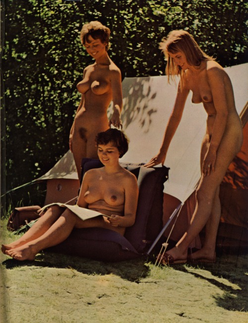 Vintage Naturist Girls Group - VNGG1109.jpg