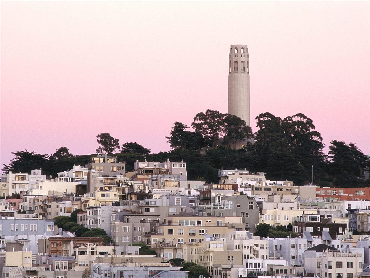 krajobrazy - Coit Tower and Telegraph Hill at Twilight, San Francisco, California.jpg