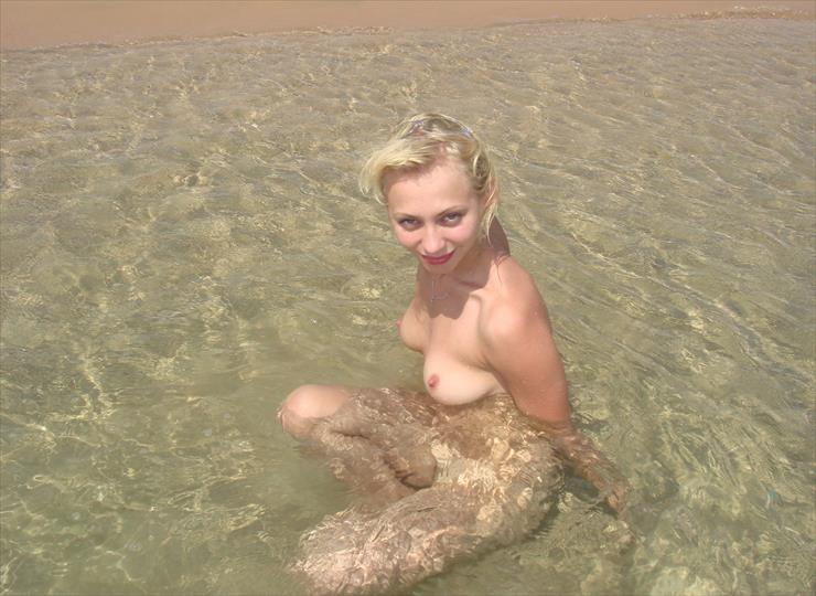 zdiecia xxx 1 - Nude Amateur Pics - Russian Lesbian Action19.jpg