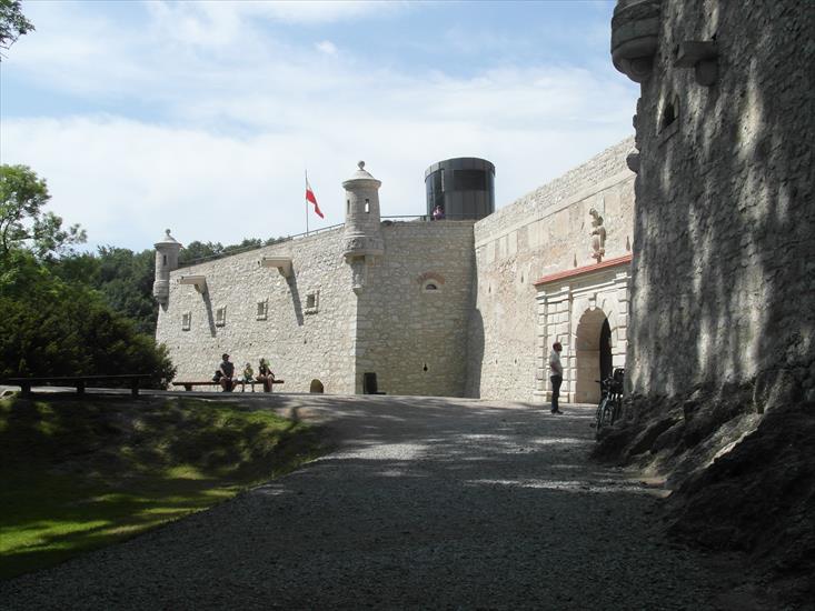 Zamek Pieskowa Skała, Ruiny zamku Ojców - 001.JPG