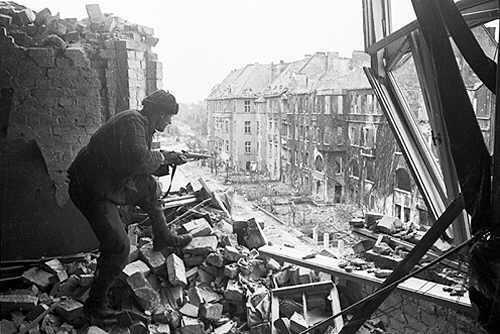 WROCŁAW  MOJA  STOLICA - Zdjęcie zrobione gdzieś na południe od Placu Powstańców Śląskich Hindenburg Platz.jpg