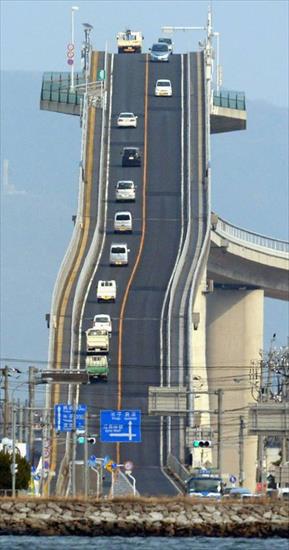 INNE KRAJE- 2 - most w Japonii.jpg